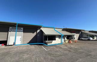 Versatile Wiri Warehouse