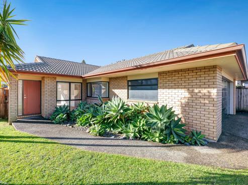 51 Walton Street, Red Beach
