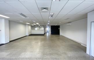 Modern, light-filled, central office