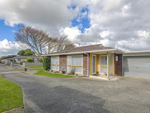 12 Cecil Place, Cloverlea