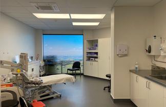 Modern CBD Clinic Space 
