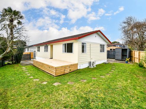 1/17 Etherton Drive, Weymouth