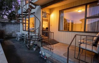 1/2 Napier Street, Parkside