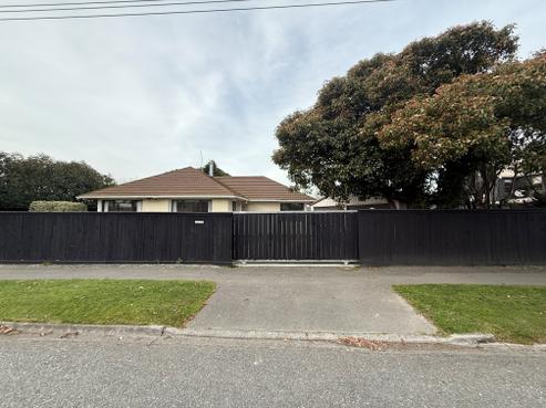 1/290 Withells Road, Avonhead