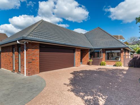 10B Miro Road, Greenlane