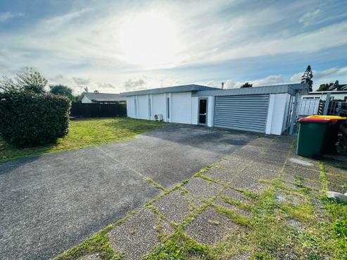 13 Park Estate Road, Rosehill