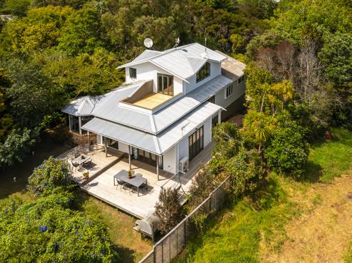 386 Upper Harbour Drive, Greenhithe