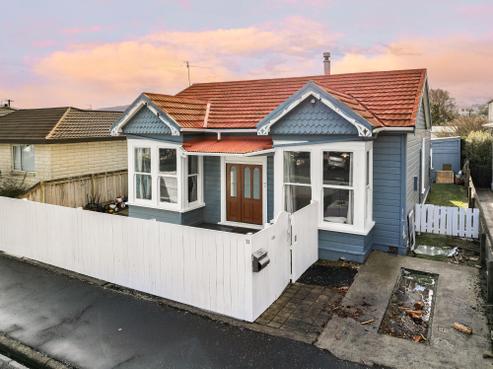 31 Eskvale Street, Saint Kilda