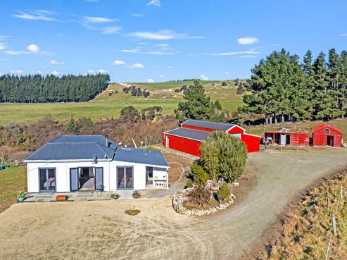 2254 Herbert-hampden Road, Herbert