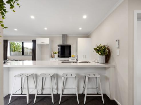 2 Retallick Place, Flagstaff