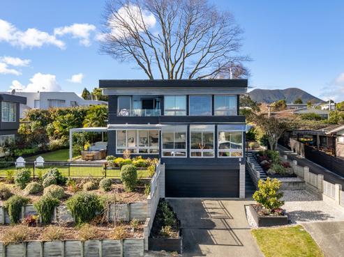 62 Ngamotu Road, Hilltop