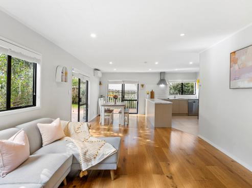 1/11 Kupari Place, Totara Vale