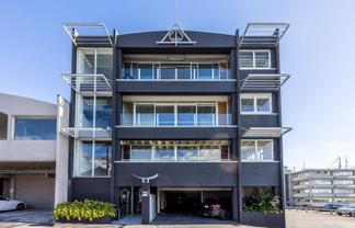 Gorgeous workspace with balcony!