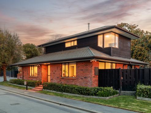 10 Castle Way, Beckenham