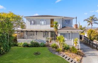 207 Don Buck Road, Massey