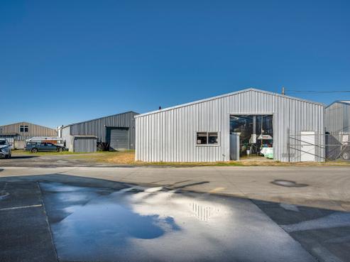 100 Niven Street, Onekawa