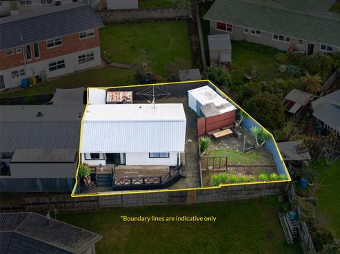 2/14 Idlewild Avenue, Mangere