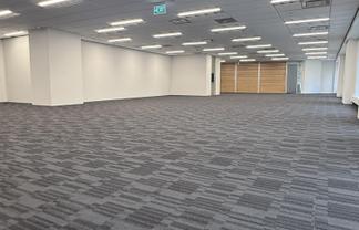 Lease Stunning 16th Floor Office Space