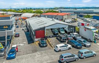 Road front on Great South Road – 410sqm