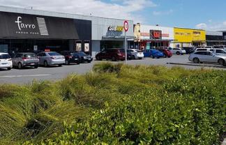 High Visibility Retail Space