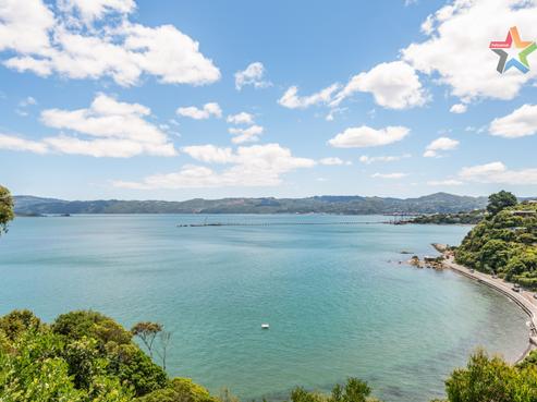 321 Marine Drive, York Bay