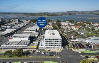 PREMIUM GROUND FLOOR COMMERCIAL SPACE
