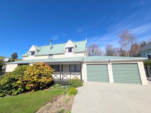 16 Campbelton Street, Lawrence