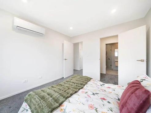 4C Templeton Place, Clendon Park