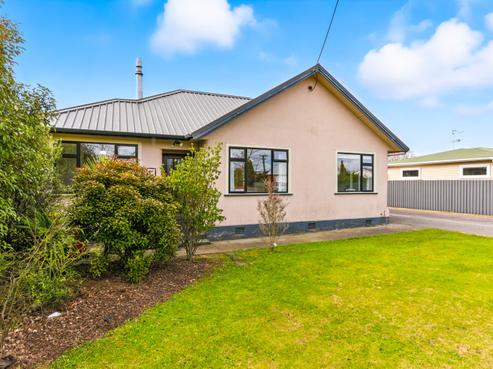 22 York Street, Levin