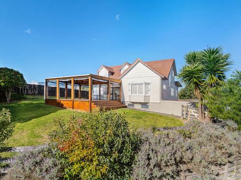 15 Victoria Avenue, Waiuku