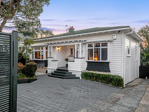 41 Harlston Road, Mount Albert