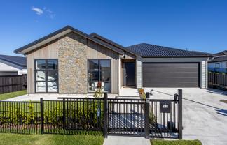 52 Tipu Crescent, Milldale