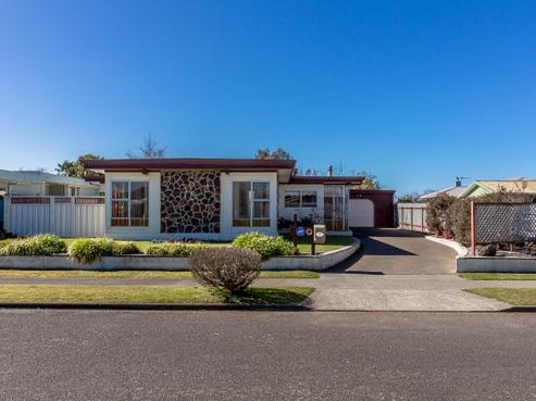 27 Wynyard Crescent, Tamatea
