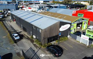 Has It All - Prime Location