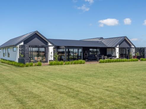 110 Stranges Road, Huntingdon/Lake Hood