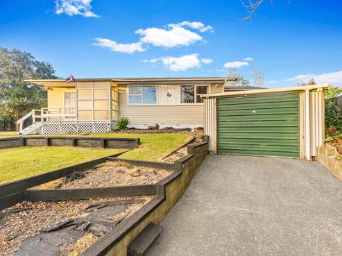 35 Tairere Crescent, Rosehill
