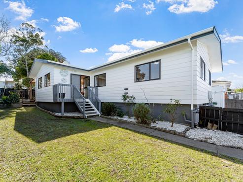 12B Brandon Road, Manly