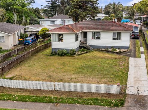 368 Roscommon Road, Clendon Park