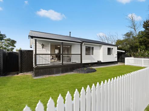 15 Reeves Close, Fairview Downs