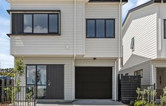 7 Greenbrier Street, Westgate