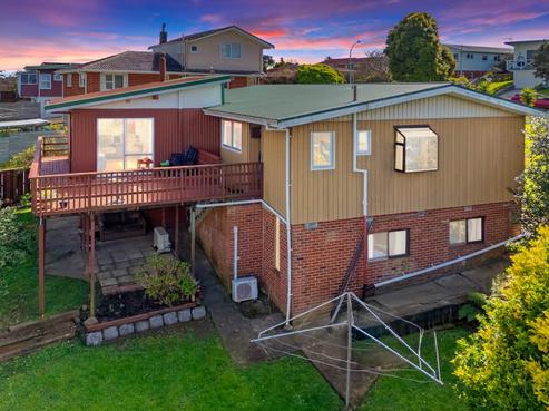 38 Ellesmere Crescent, Pakuranga Heights