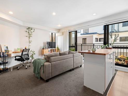 13/22 Normanby Road, Mount Eden