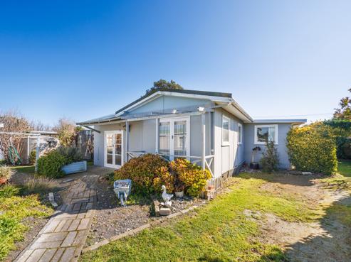 12 Beach Street, Tangimoana