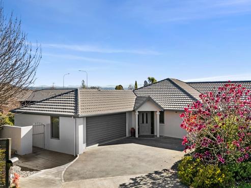 5 Saint James Avenue, Richmond