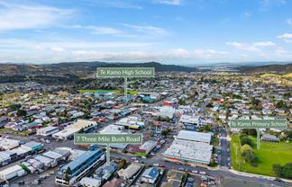 7 Three Mile Bush Road, KAMO