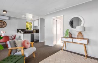 2/46 Wood Street, Wainuiomata