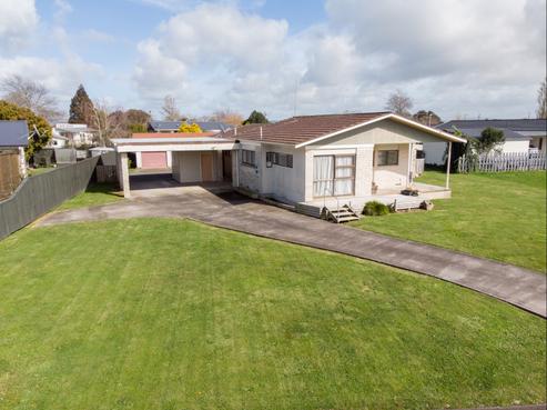 2 Mcquarrie Place, Ngatea