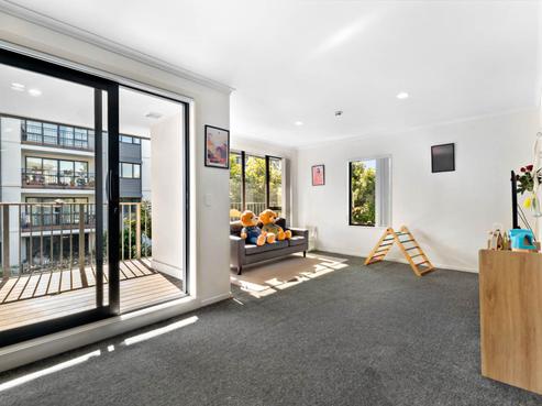 2/1I Wadier Place, Henderson