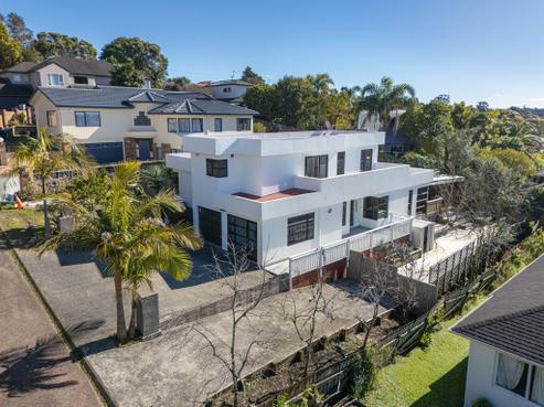 29 Tenbless Court, Unsworth Heights