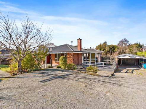 20 Grants Road, Marchwiel